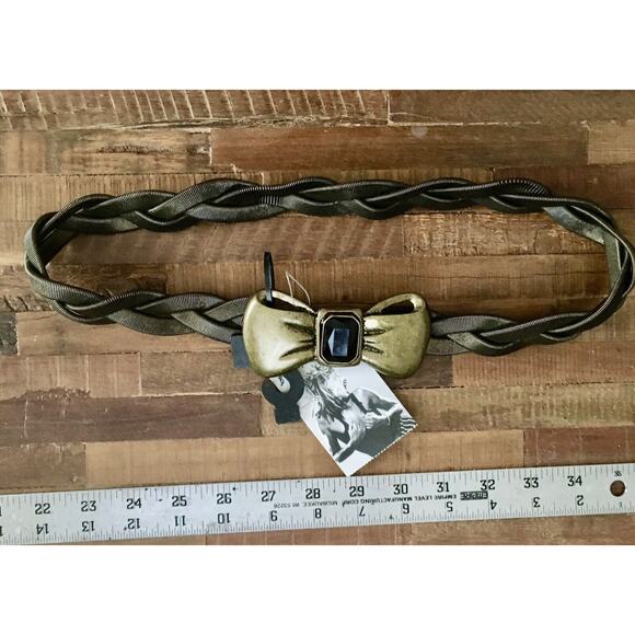 Betsey Johnson Stretch Metal Belt, Distressed Brass Finish S/M - Picture 1 of 16